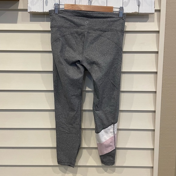 Gap capris - Picture 2 of 4